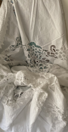 Groot rond tafelkleed  196x182cm