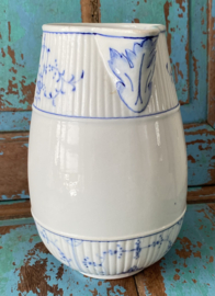 Antieke Villeroy&Boch kan