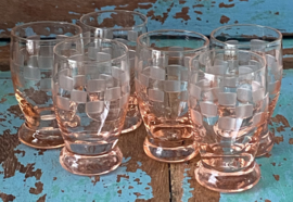 Kleine roze glaasjes