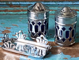 Blauw glas en metaal