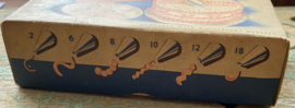 Vintage icing set