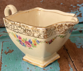 Royal Winton melkkannetje