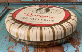 Baronie Medaillons blik