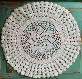 Rond wit kleedje  Ø24,5cm