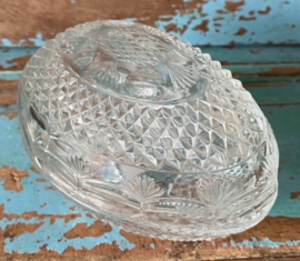 Glazen paasei bonbonnière