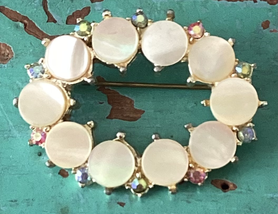 Parelmoer broche