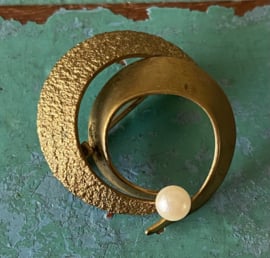 Oude broche