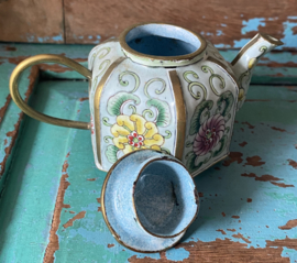 Cloisonné theepotje