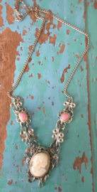 Ketting met camee