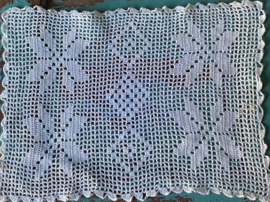 Rechthoekig gehaakt kleedje  39x29cm