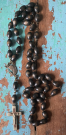 Rozenkrans met mooi medaillon