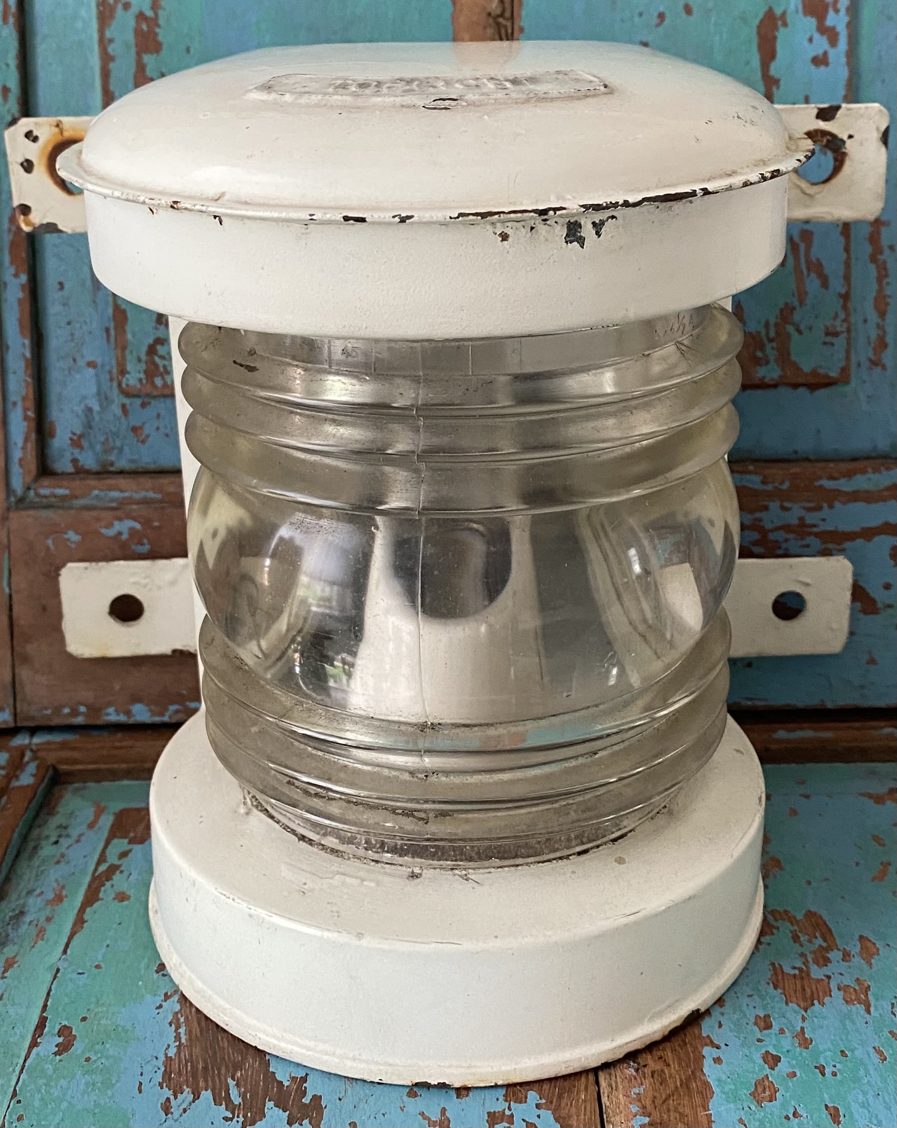 Oude muurlamp