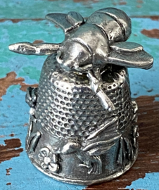 Bijzondere vingerhoed