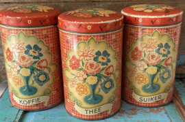 Oud voorraadblikken set