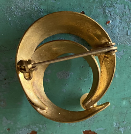 Oude broche