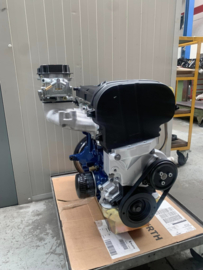 Ford zetec motor, ready to RACE !
