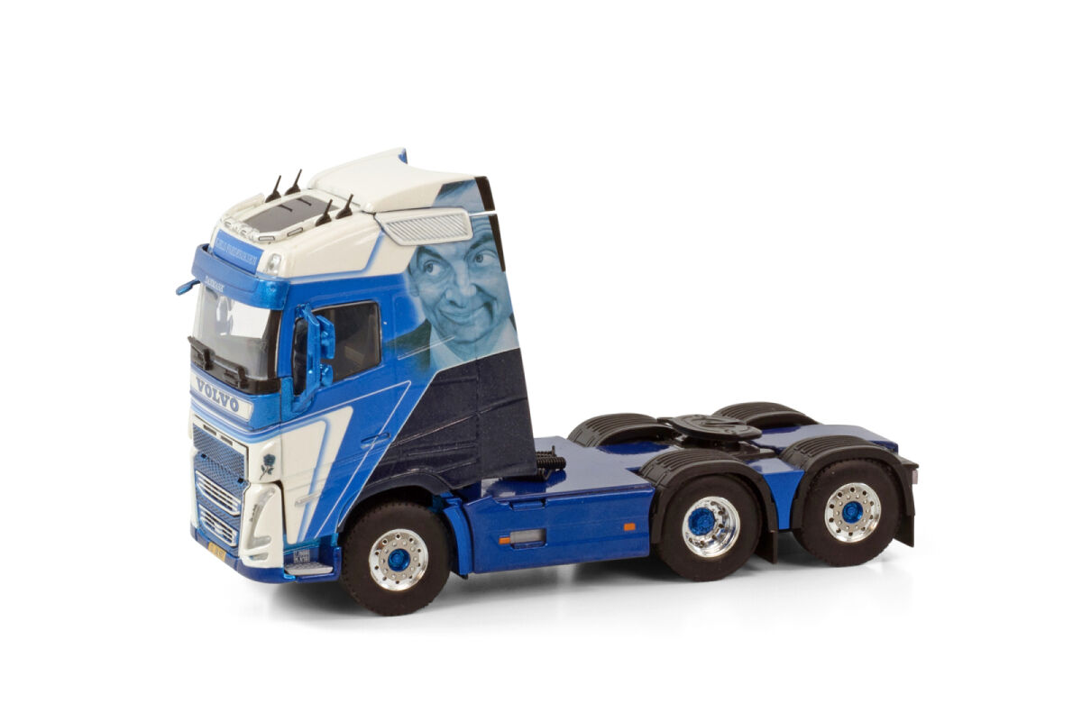 WSI 01-3724  KJELD FREDERIKSEN; VOLVO FH5 GLOBETROTTER 6X2 TAG AXLE