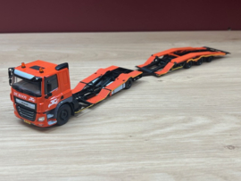 WSI 01-4195  DE ROOY; DAF CF SLEEPER CAB MY2017 RIGED TRUCK TRANSPORTER TRUCK 4X2 TRUCK TRANSPORTER DRAWBAR TRAILER - 3 AXLE