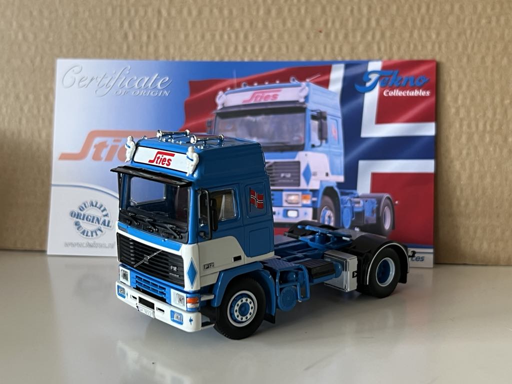 TEKNO 86431 Sties Volvo Globetrotter