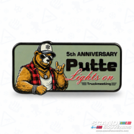 Putte Lights on 5 Years - Pin