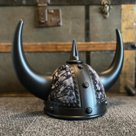 Black Viking Helmet - Danish Pluche (Grey)