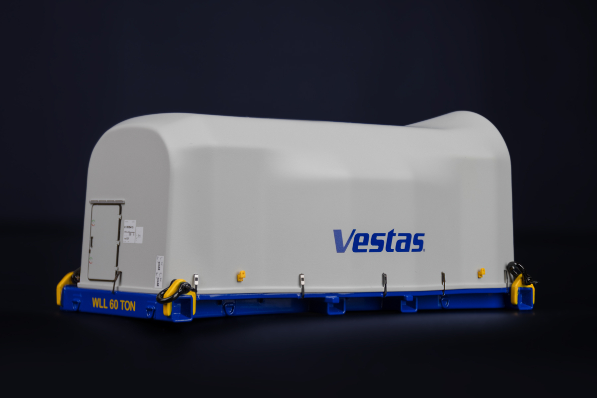 IMC 33 0200 Fibre Glass TUFD Cover with Shackels and Lifting Cables