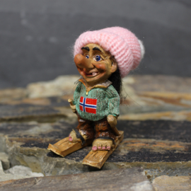 Troll op Ski's (Licht Roze) - Norway