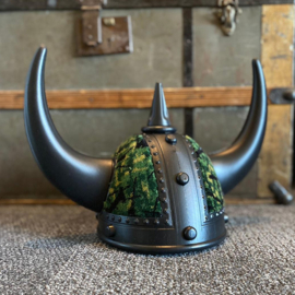 Black Viking Helmet - Danish Pluche (Green)