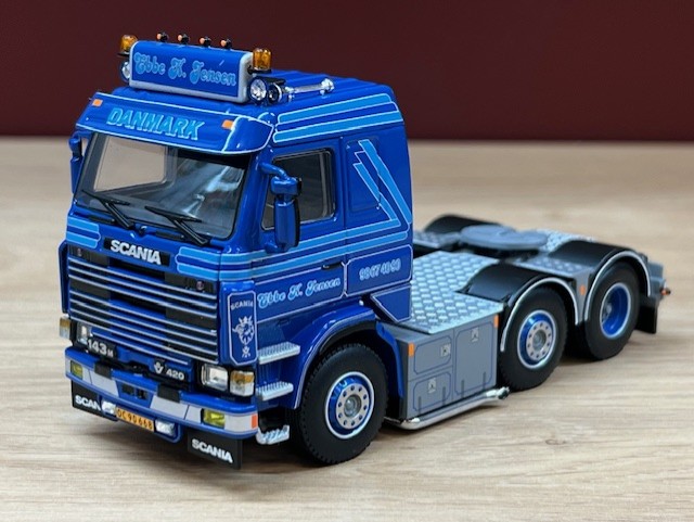 WSI 01-4590 Ebbe K Jensen; SCANIA 3 SERIES 6X2 TWIN STEER