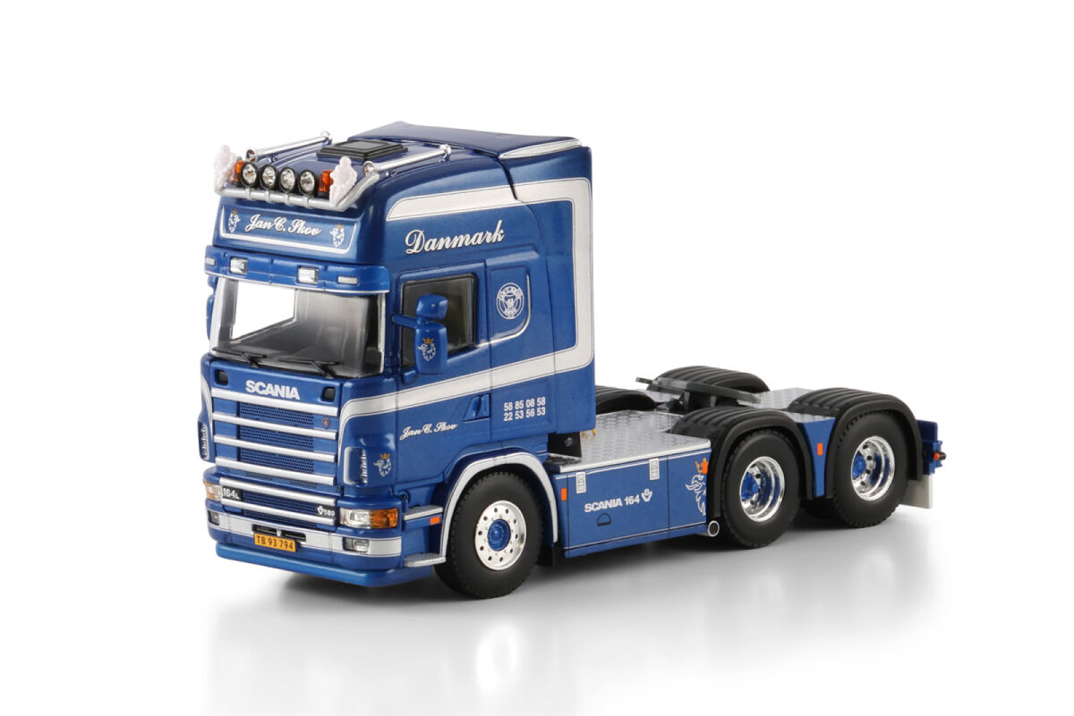WSI 01-4687 Jan C Skov; SCANIA 4 SERIES TOPLINE 6X2 TAG AXLE