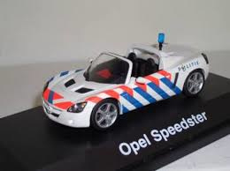 Opel Speedster Politie. 1:43