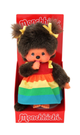 Meisje in regenboogjurk (20 cm)