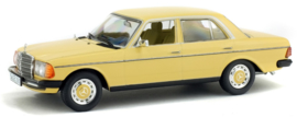 MB 200D W123 1976 1:43 S4301600