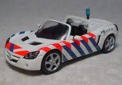 Opel Speedster Politie. 1:43