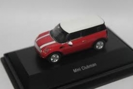 25846. Mini Clubman, red.