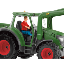 42608 Tractor met Aanhanger. 