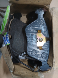 Remblokken Citroen XM VALEO 598281