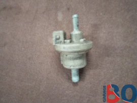 Valve for fuel damp