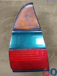 Tail light XM berline vert vega left