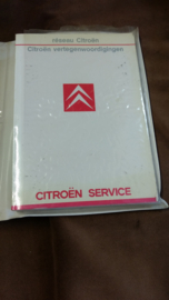 Mapje met boorddocumentatie voor een Citroen BX