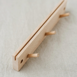 Houten wandhaken met kaarthouder - 25 cm