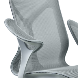 HermanMiller Cosm met hoge rug in Glacier  * magazijnopruiming *