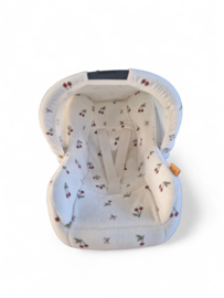 Maxi cosi bekleding met zonnekap Cherry