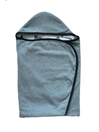 Omslagdoek newborn Luipaard grijs
