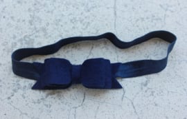Handgemaakte haarband met dubbele vilten strik in donkerblauw
