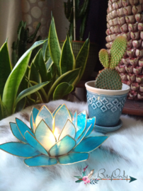 Lotus waxinelichthouder blauw | gouden randjes| 5e chakra