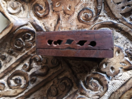 Wierookhars Nag Champa | Amber in houten doosje