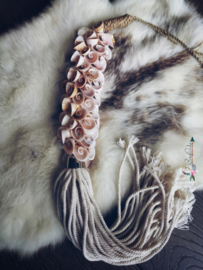 Boho Tassel Pink Shells