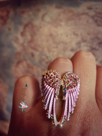 Angle wing ring pink