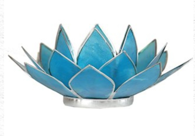 Lotus waxinelichthouder licht blauw | zilver |5e chakra